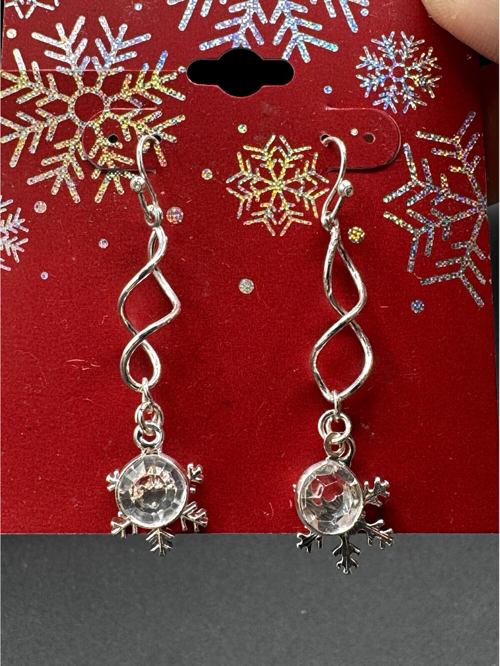 Kohl’s Christmas Snowflake Crystal Dangle Earrings Silver Tone Holiday NOC